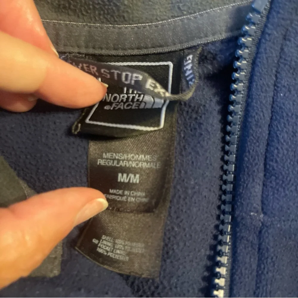 The North‎ Face navy blue fleece jacket size medium